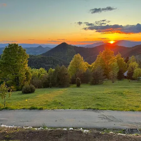 Casa de Férias Brvnara Jevtic, Tara *